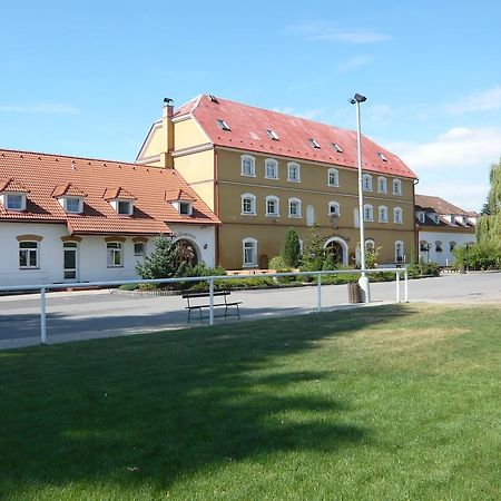 Hotel Na Statku Neprevazka Eksteriør billede