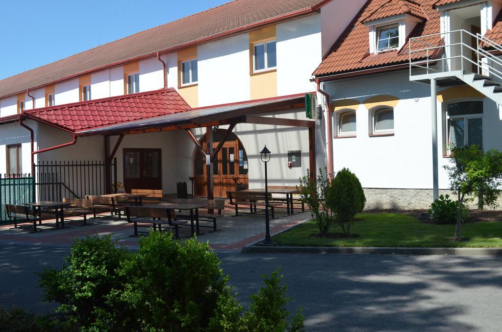 Hotel Na Statku Neprevazka Eksteriør billede